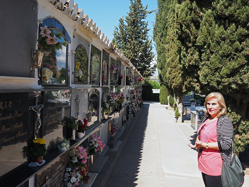 cementerio interior