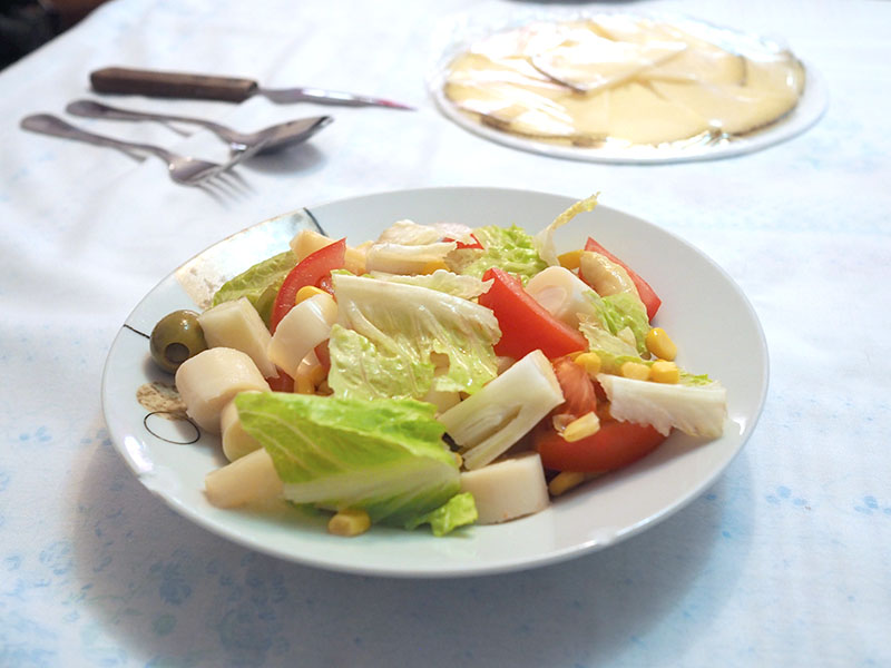 Ensalada mixta a la española