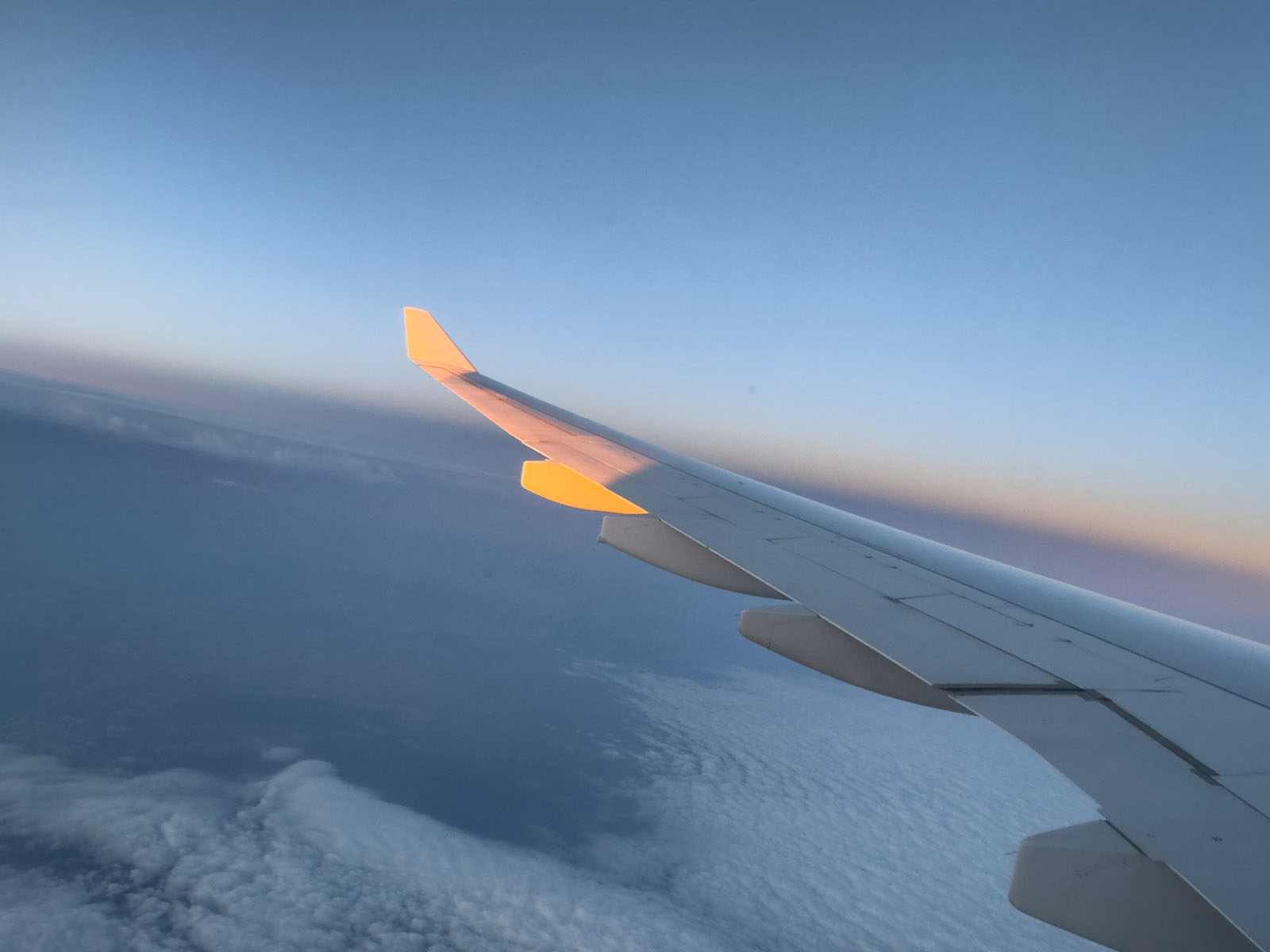 もうじきバラハス空港へ