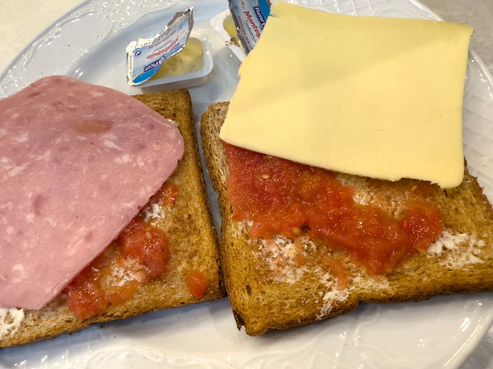 ホテルの朝食