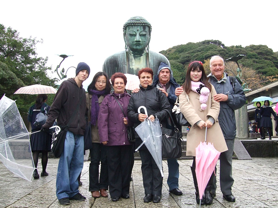 Vino familia de Emilio