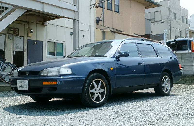 ex-mi coche TOYOTA SCEPTER