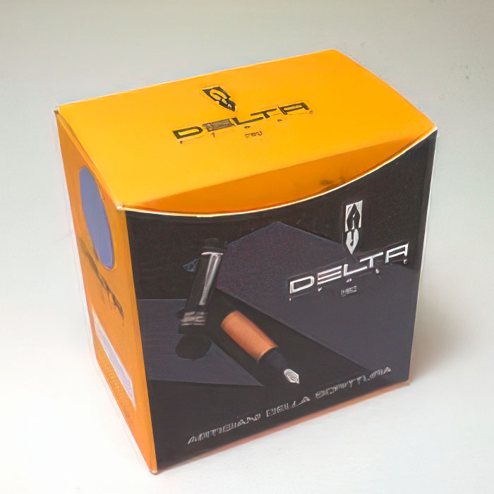 デルタ、ブルー