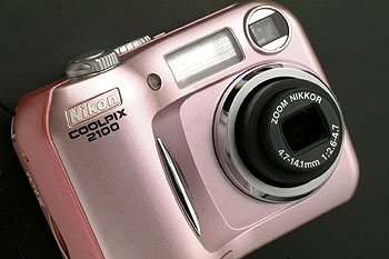 Nikon Coolpix 2100