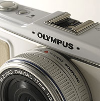 OLYMPUS E-P1