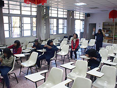 alt="平静国民小学校の給食"