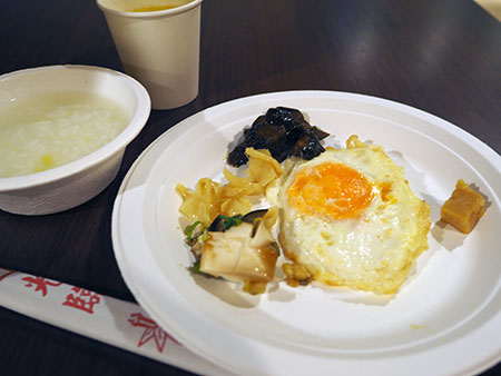 ホテルの朝食