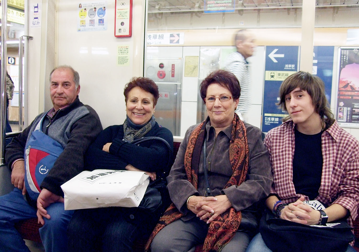 en metro desde Asakusa
