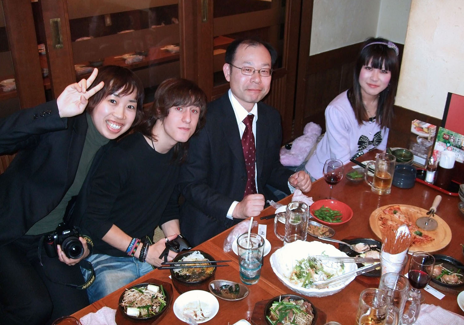 Una fiesta en bar en Shinjuku